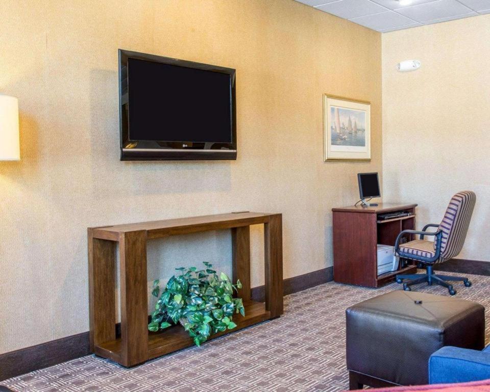 Quality Inn Mystic-Groton Εξωτερικό φωτογραφία